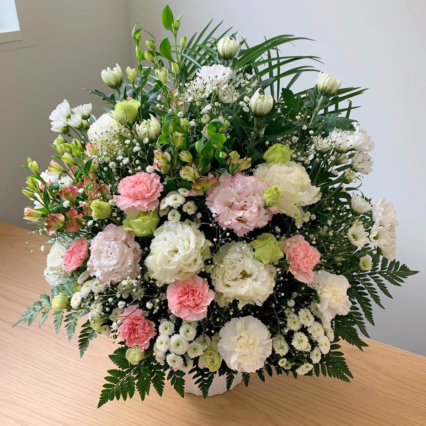 北海道花屋、栗山町花屋、栗山町の花屋、岩見沢市花屋、長沼町花屋、南幌町花屋、由仁町花屋、夕張郡、栗山町、長沼町、南幌町、由仁町、岩見沢市、供花、御供、夕張市、安平町、ナカイフローリスト美唄、美唄市花屋、美唄市花